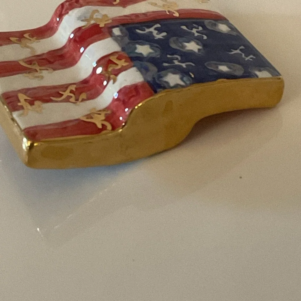 NORA FLEMING Retired Mini  AMERICAN FLAG Gold NF initials on stripes